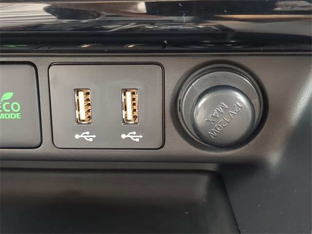 New 2025 Mitsubishi Eclipse Cross SE image 27