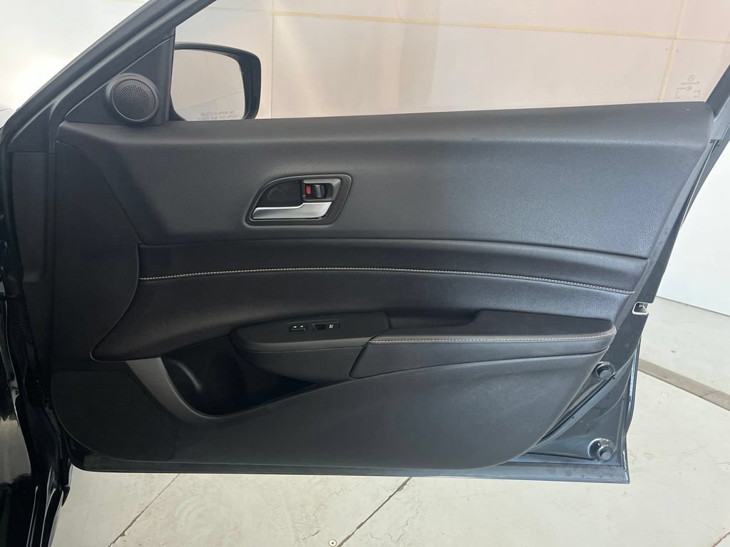 Used 2019 Acura ILX w/ Technology Package FWD image 26