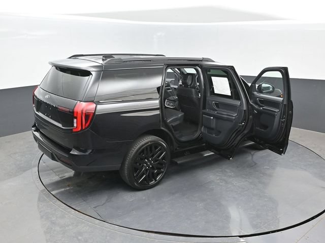 New 2026 Ford Expedition Platinum w/ Stealth Performance Package AWD/4WD image 28