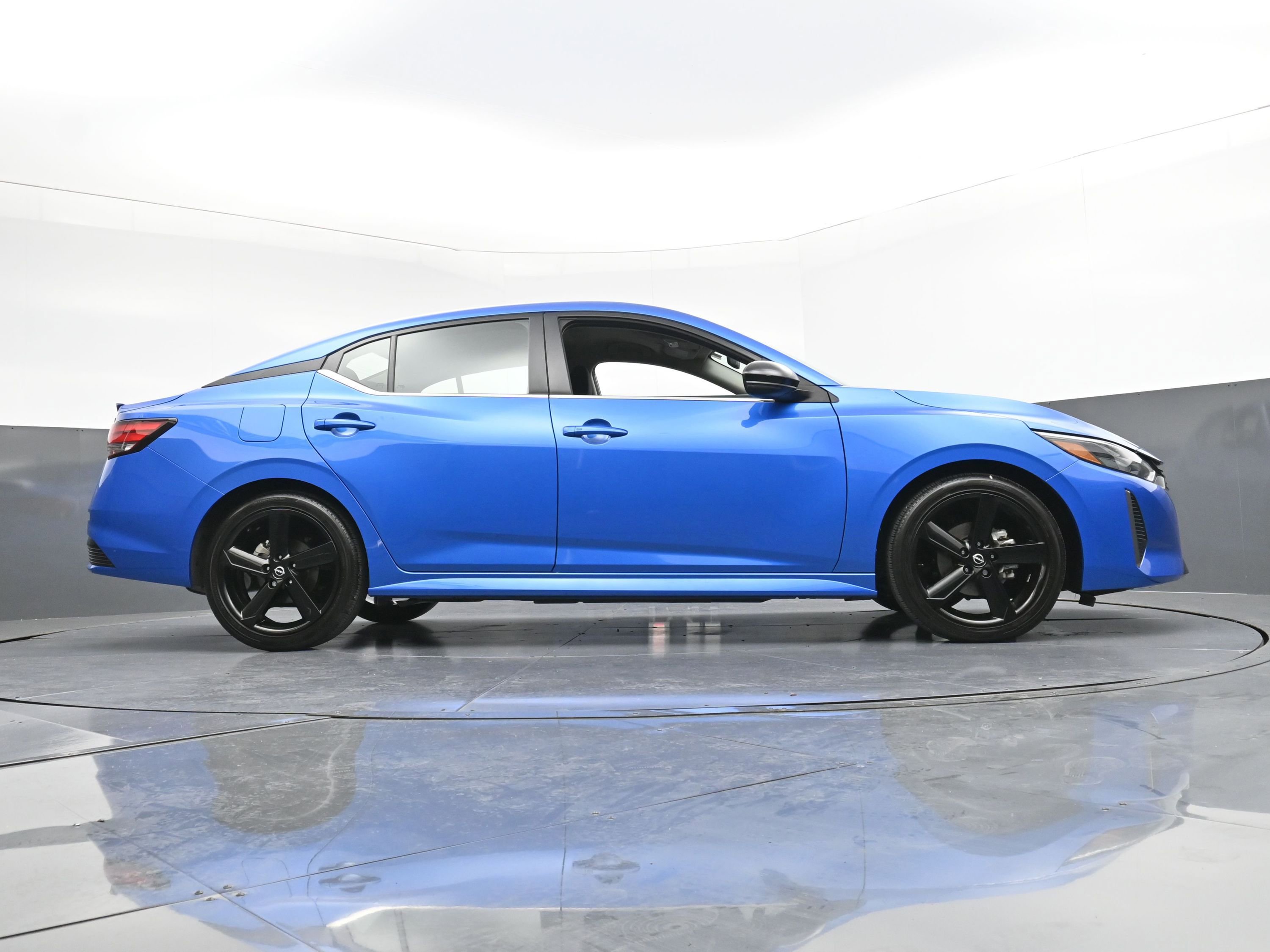 Used 2024 Nissan Sentra SR image 28