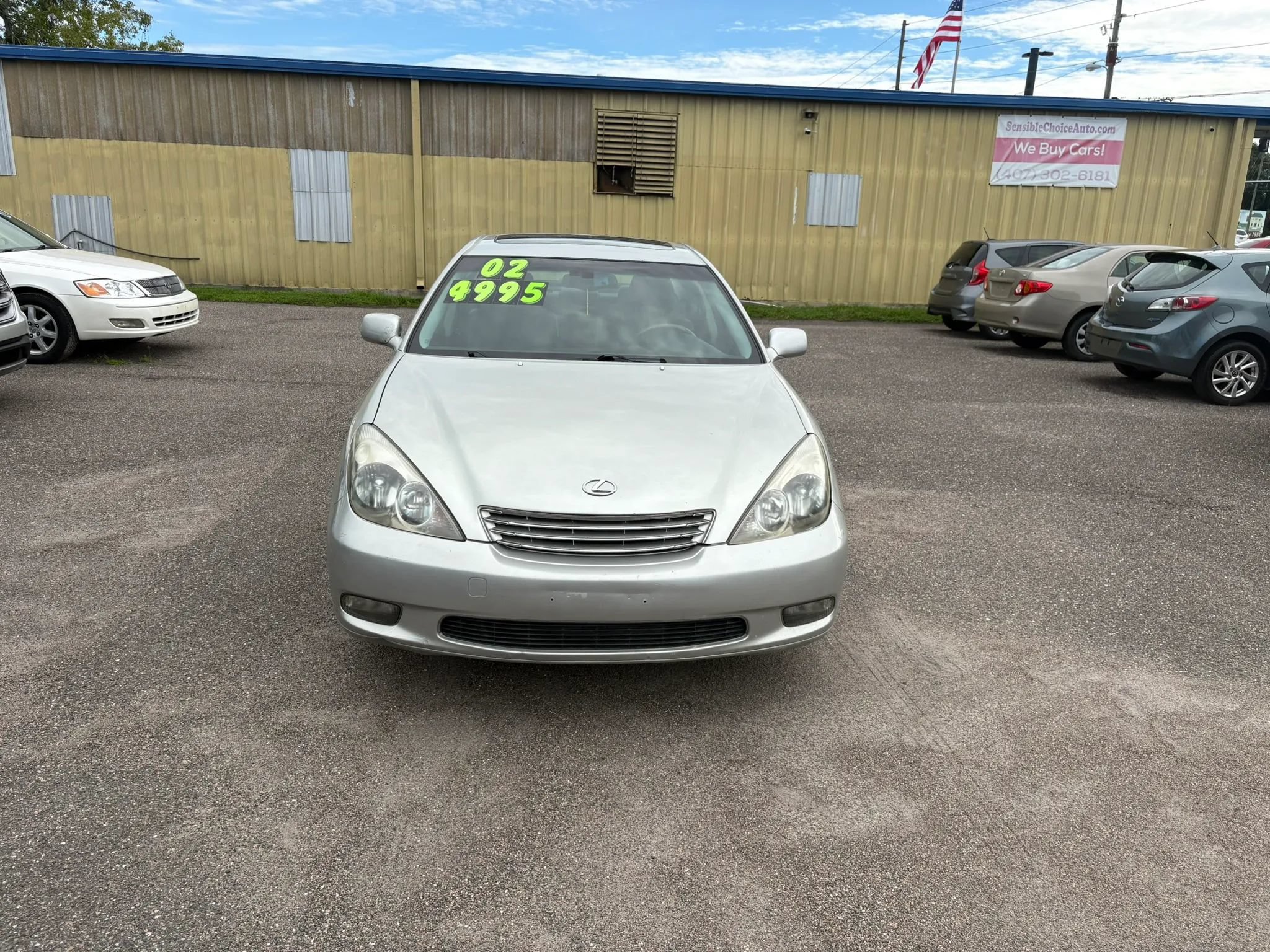 Used 2002 Lexus ES 330 w/ Premium Pkg FWD image 3