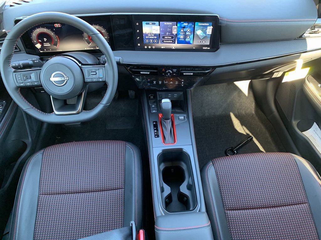 New 2026 Nissan Kicks SR image 11