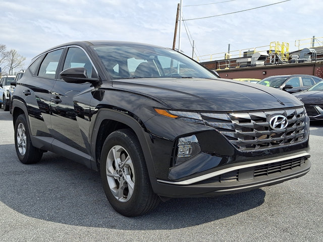 Certified 2024 Hyundai Tucson SE image 3