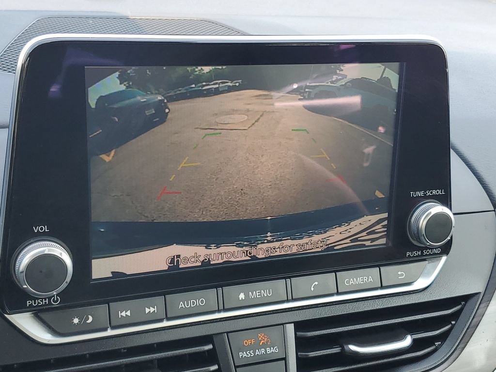 Used 2025 Nissan Altima 2.5 SV FWD image 24