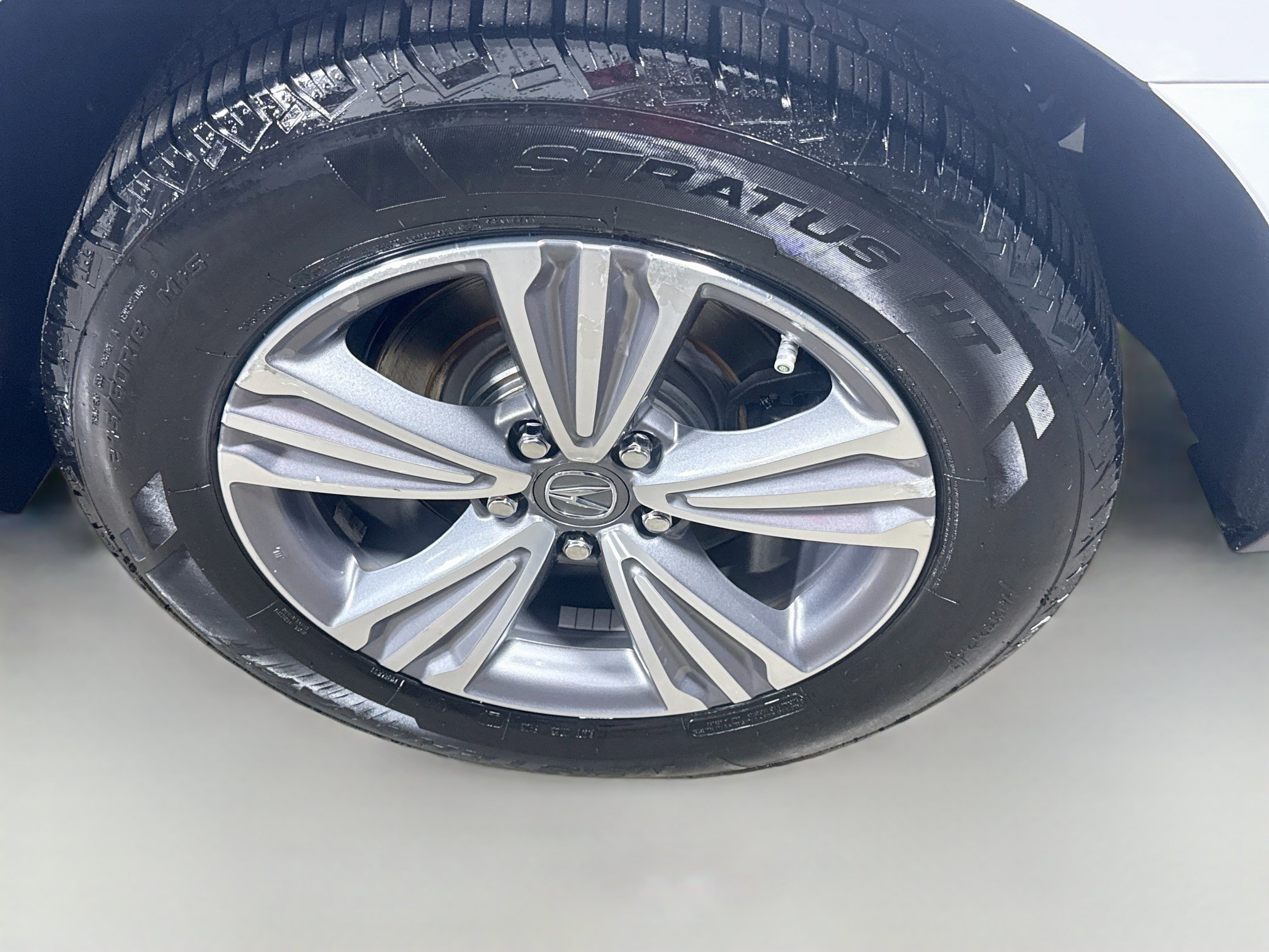 Used 2020 Acura MDX SH-AWD image 30