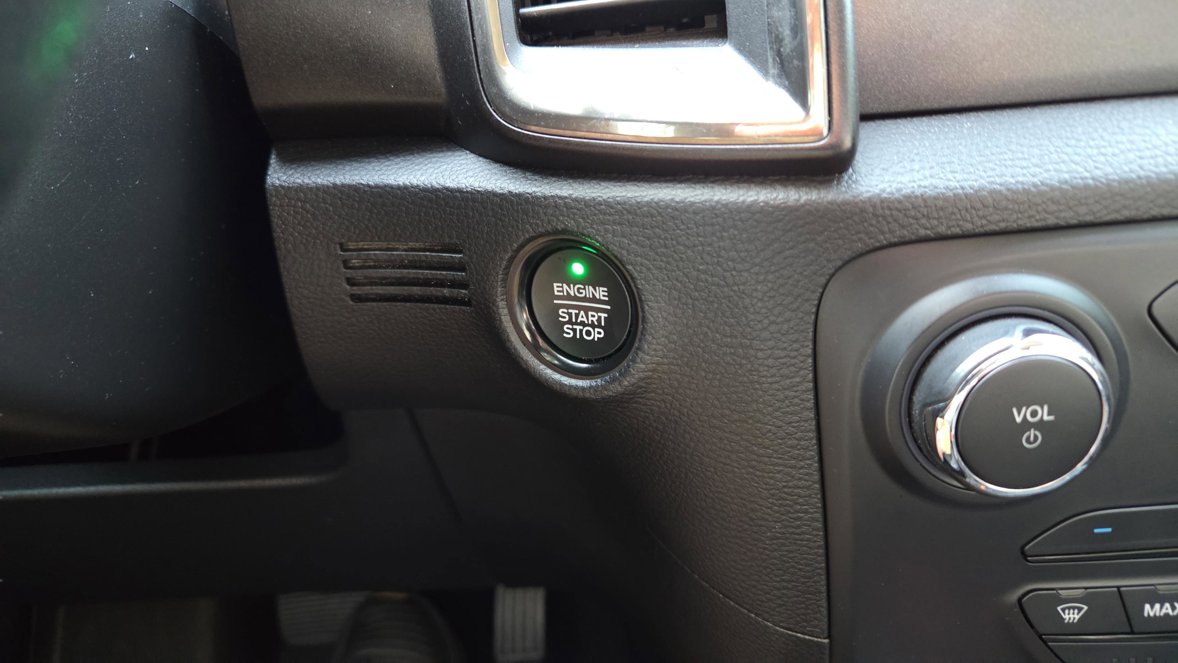 Used 2021 Ford Ranger Lariat w/ Tremor Off-Road Package image 29