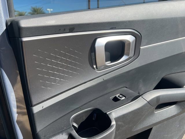 Used 2024 Kia Sorento S image 27