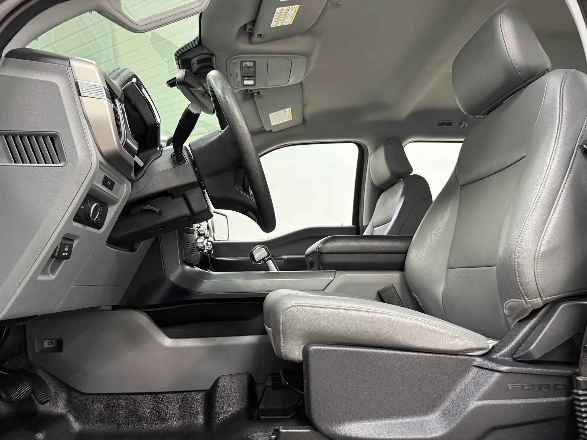 Used 2022 Ford F150 Lightning Pro AWD/4WD image 15