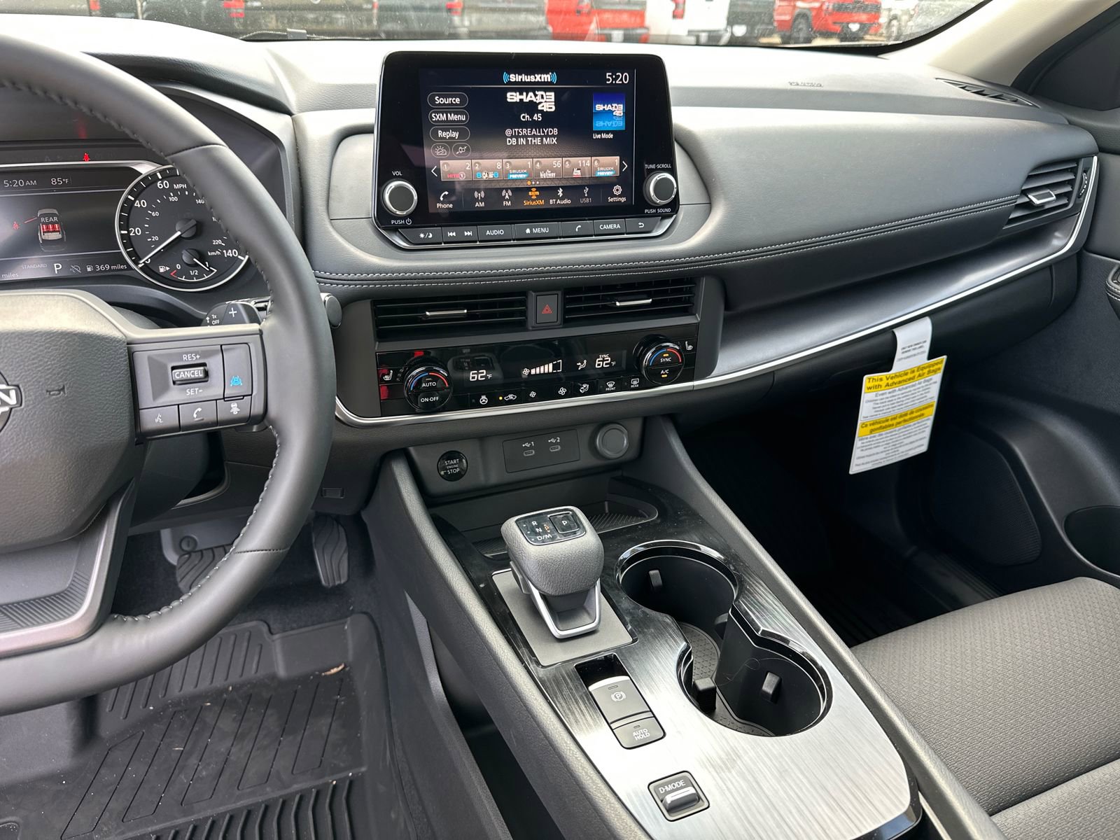 New 2025 Nissan Rogue SV w/ SV Premium Package image 29