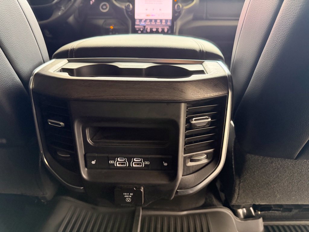 Used 2025 RAM 2500 Laramie AWD/4WD image 35