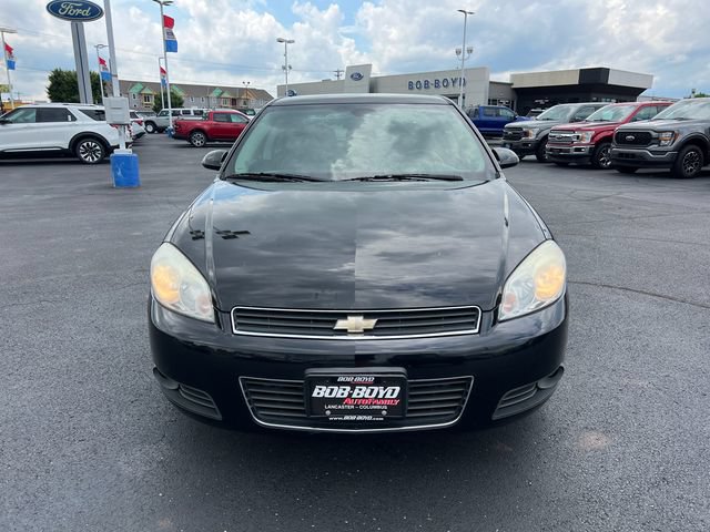 Used 2011 Chevrolet Impala LT FWD image 2