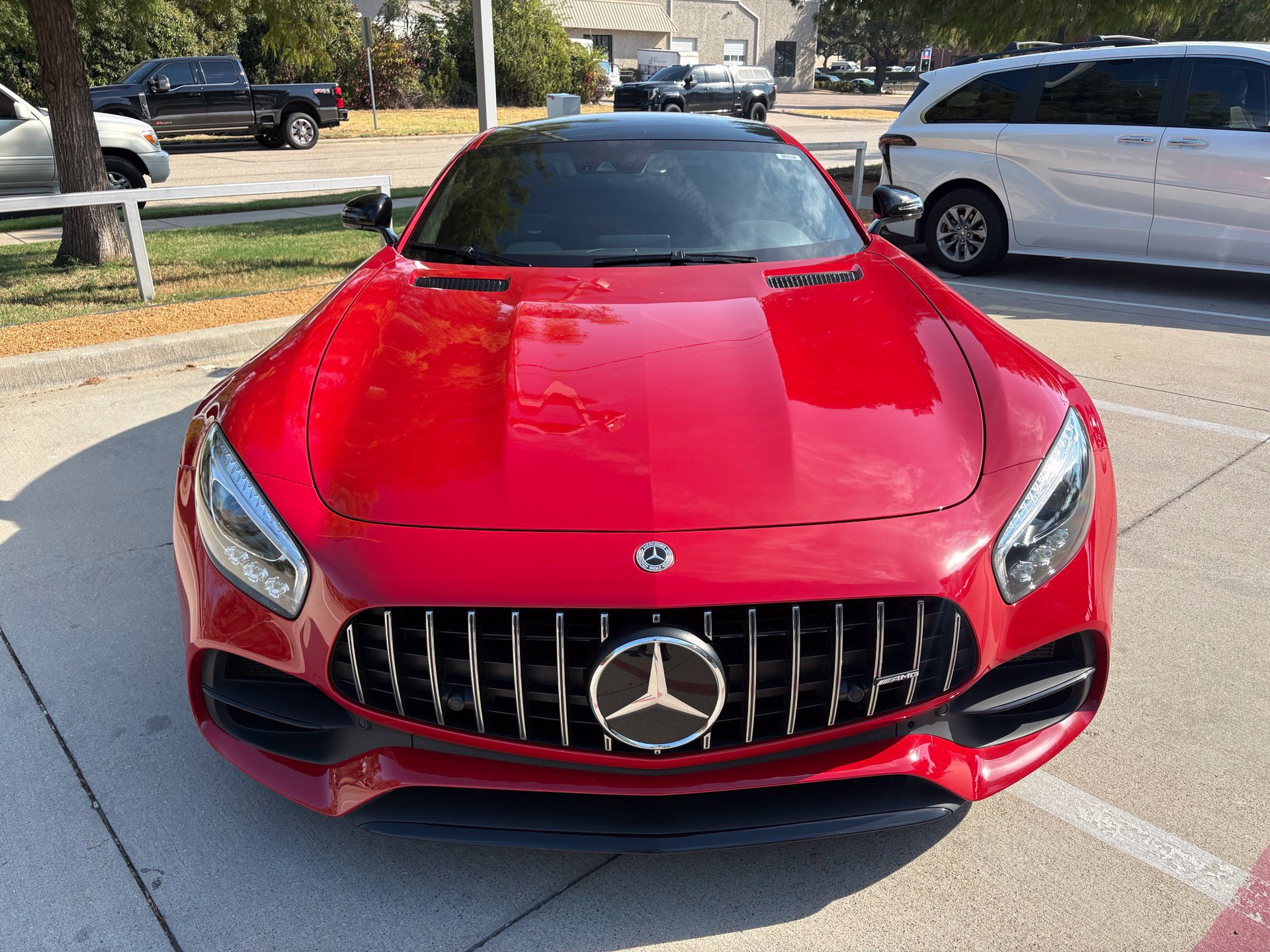 Used 2018 Mercedes-Benz AMG GT S image 2