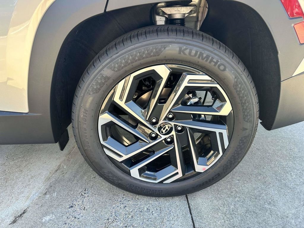 New 2026 Hyundai Tucson SEL Plus w/ Tow & Go Package FWD image 3