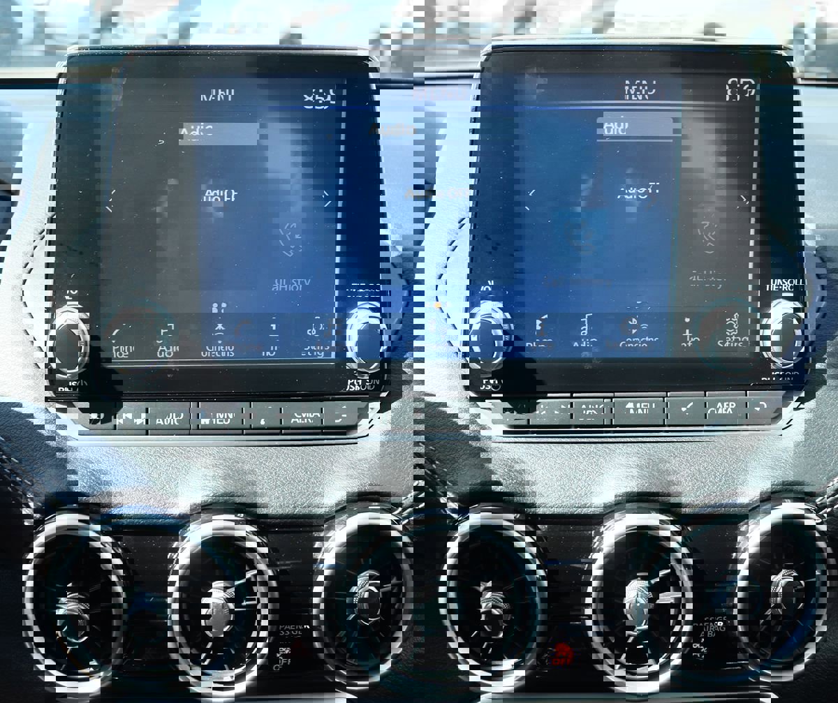 Used 2021 Nissan Sentra SV image 46