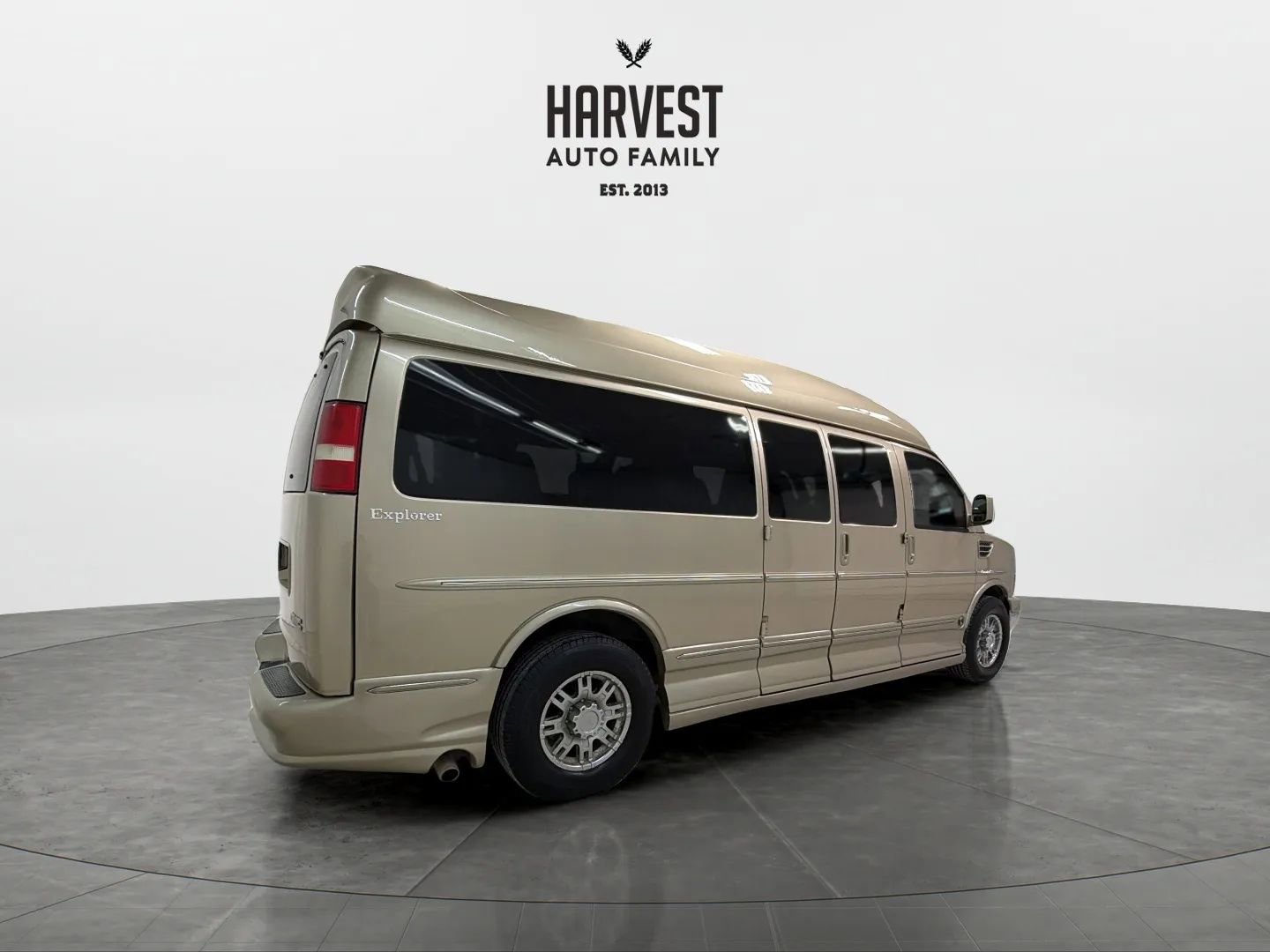 Used 2011 GMC Savana 2500 Extended image 7