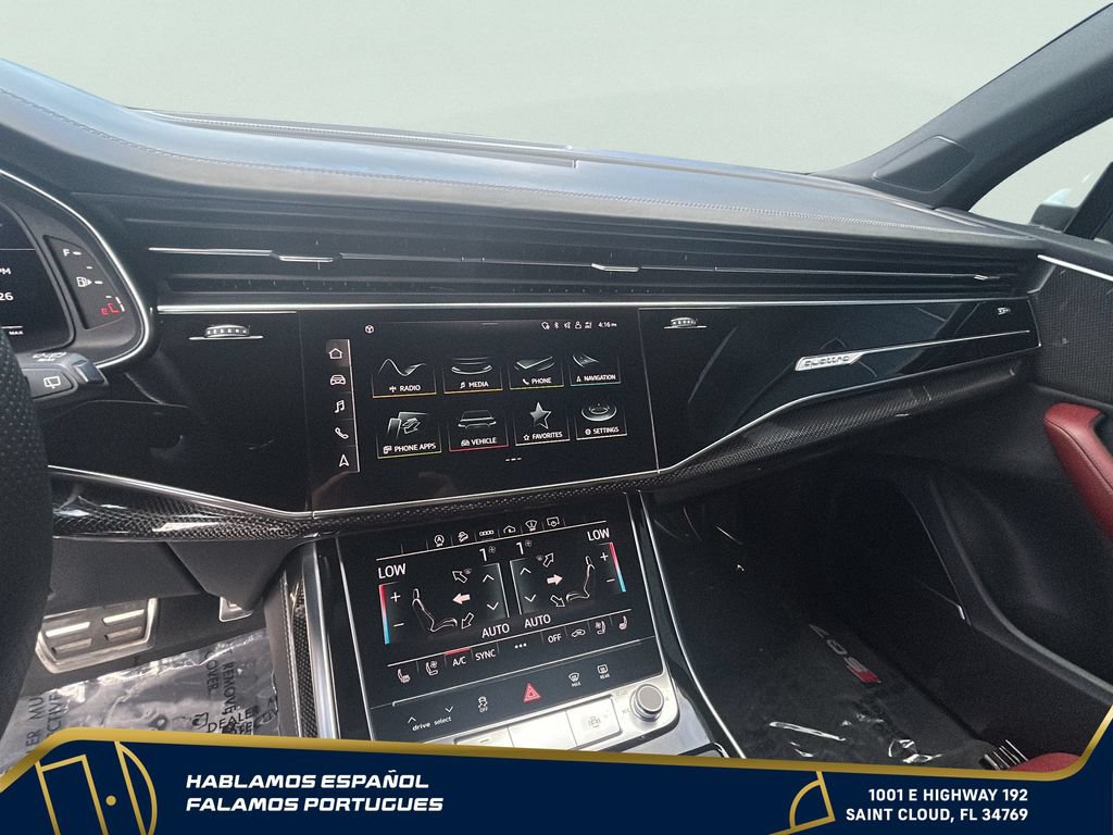 Used 2022 Audi SQ7 Prestige AWD/4WD image 18