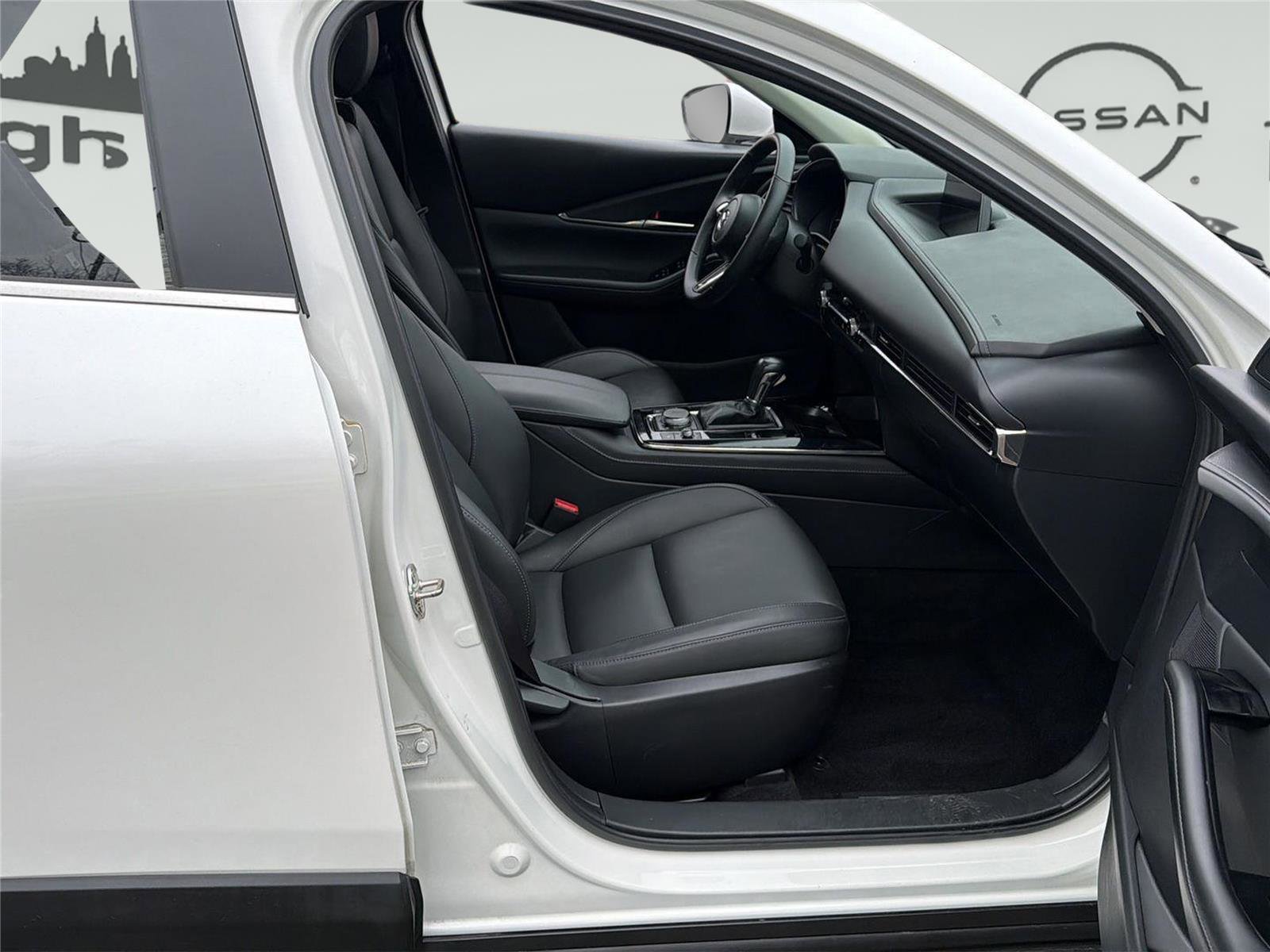 Used 2025 MAZDA CX-30 AWD 2.5 S w/ Preferred Package image 32