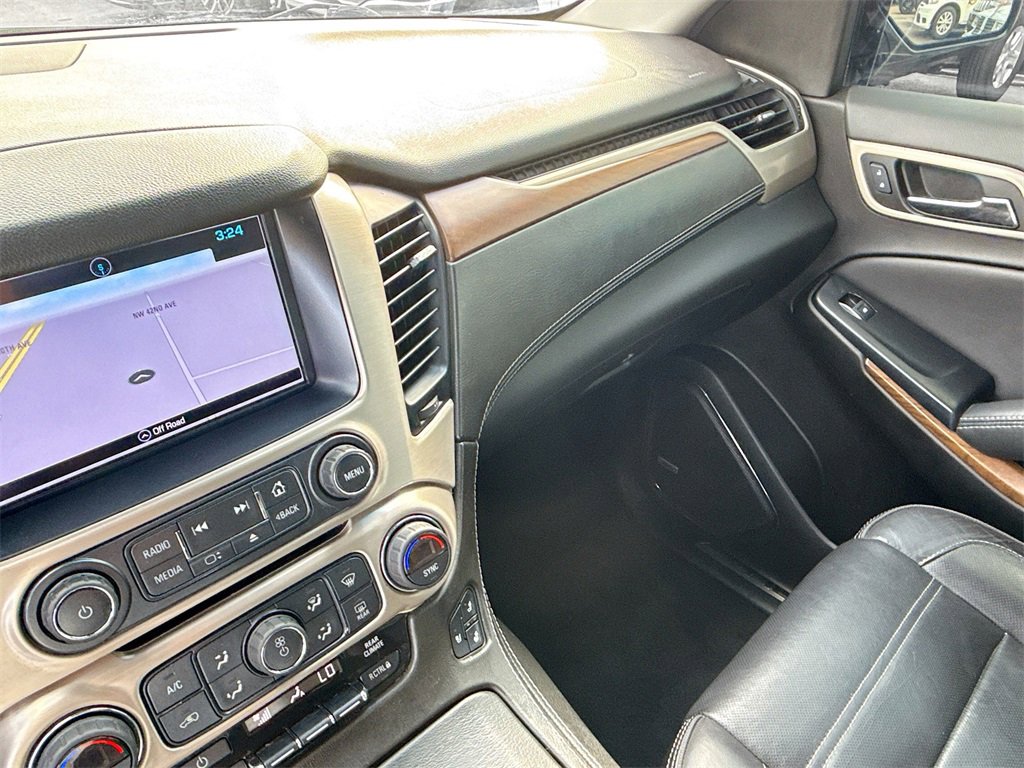 Used 2020 GMC Yukon XL Denali image 24