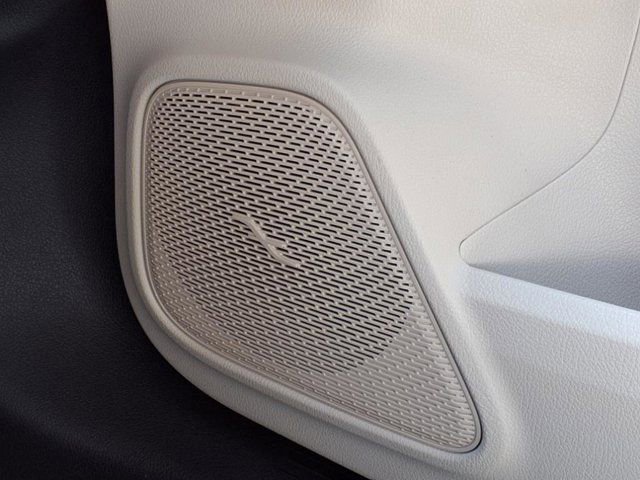 Used 2025 Mercedes-Benz GLA 250 image 22