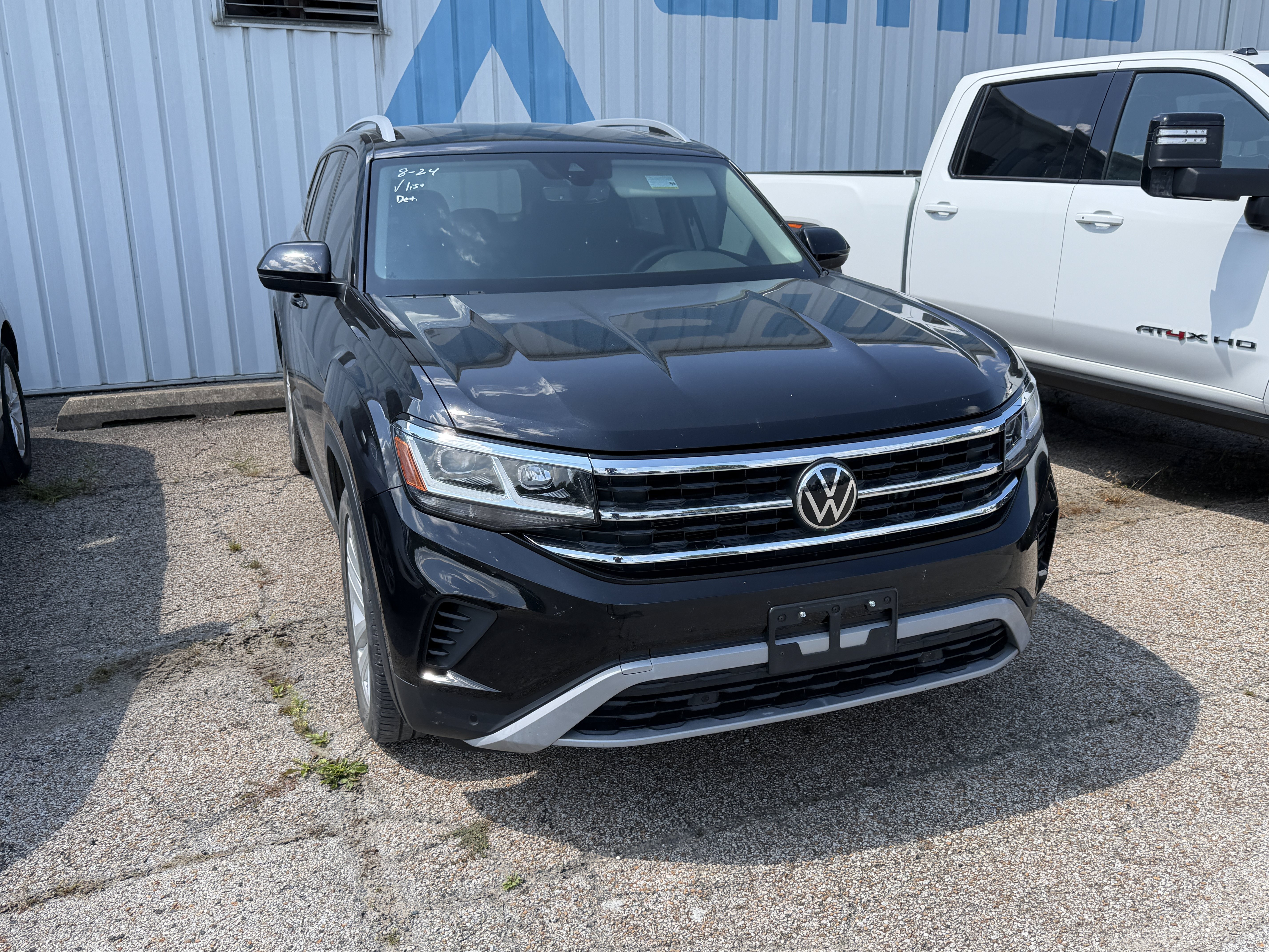 Used 2021 Volkswagen Atlas SEL w/ MDO Package (Bench Seat) AWD/4WD image 2