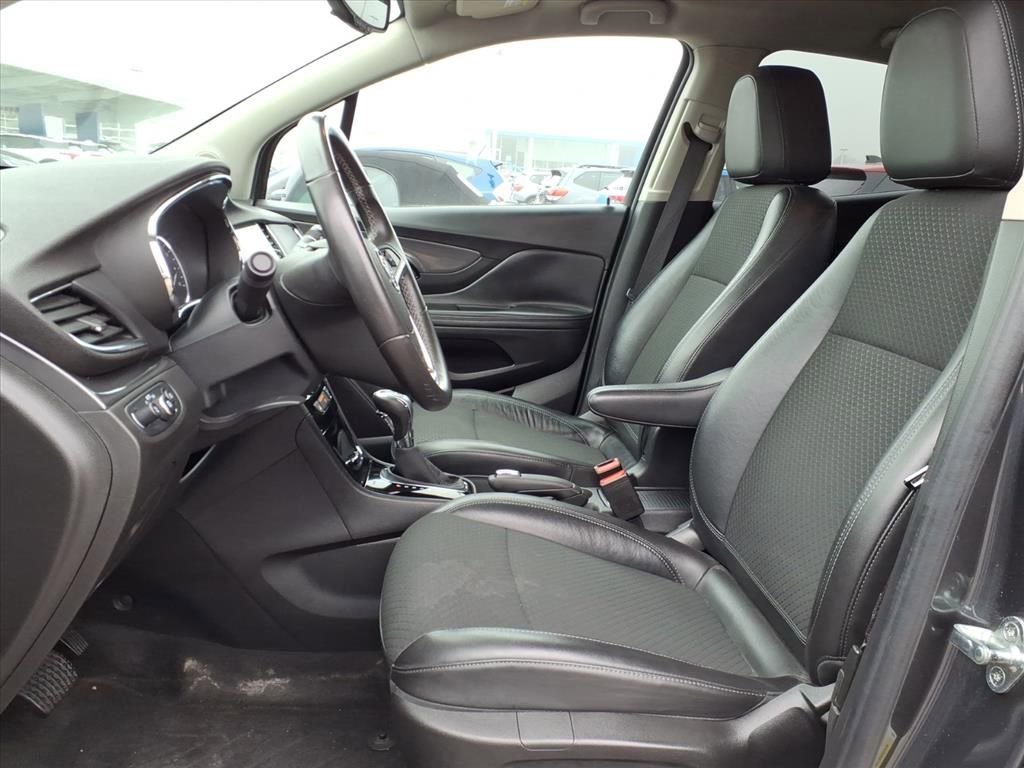 Used 2017 Buick Encore Sport Touring image 14