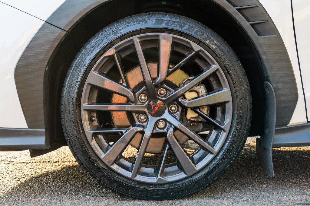 Used 2022 Subaru WRX Limited AWD/4WD image 16