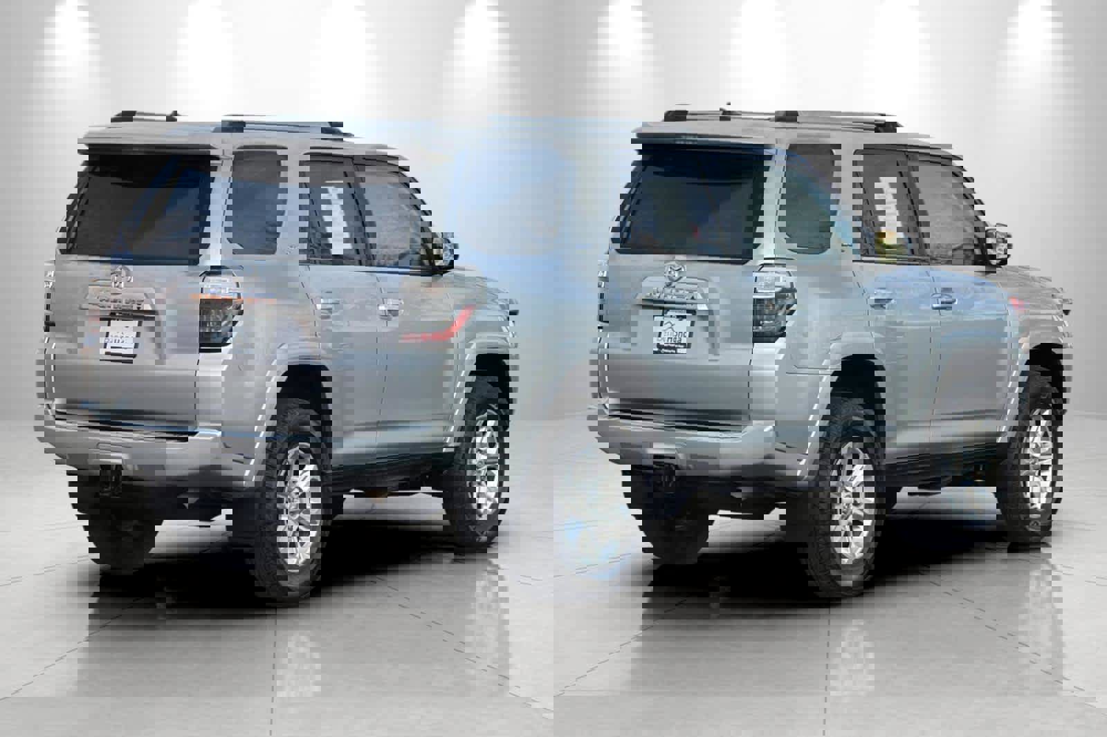 Used 2024 Toyota 4Runner SR5 image 2