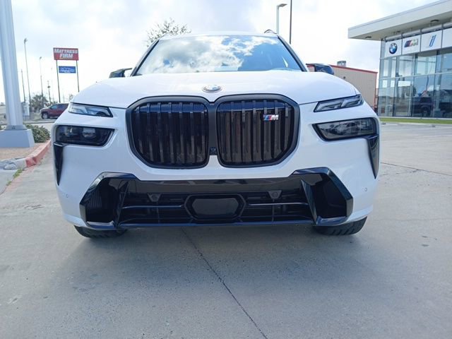 New 2026 BMW X7 M60i AWD/4WD image 2