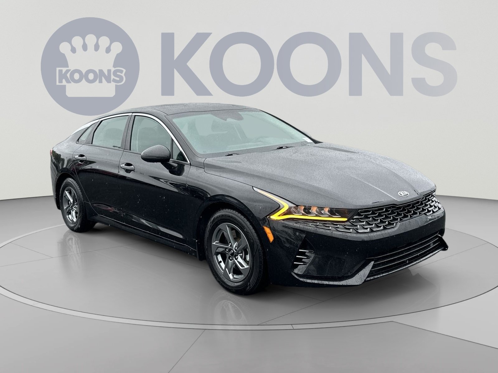 Used 2021 Kia K5 LXS FWD image 2