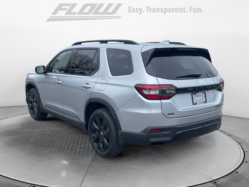 New 2026 Honda Pilot Black Edition image 5