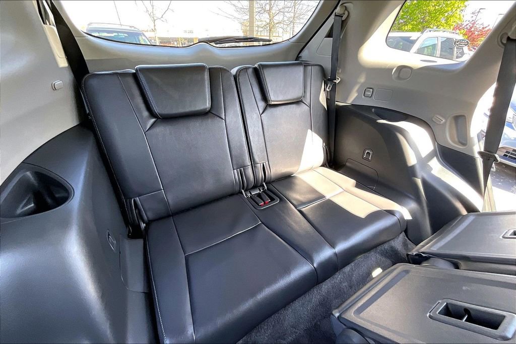 Used 2010 Subaru Tribeca Limited AWD/4WD image 29