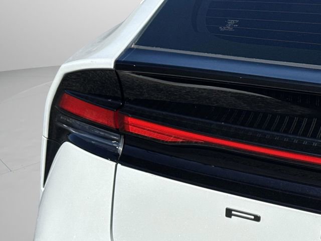 Used 2024 Toyota Prius LE image 25