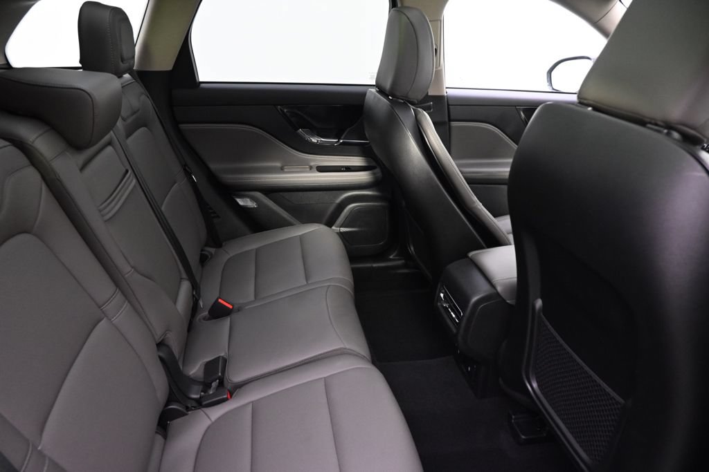 Used 2026 Lincoln Corsair Premiere AWD/4WD image 18