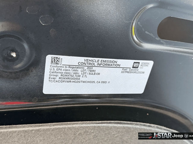 Used 2024 GMC Canyon AT4X AWD/4WD image 30