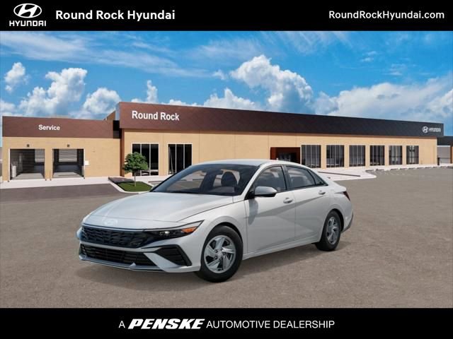 New 2026 Hyundai Elantra SE