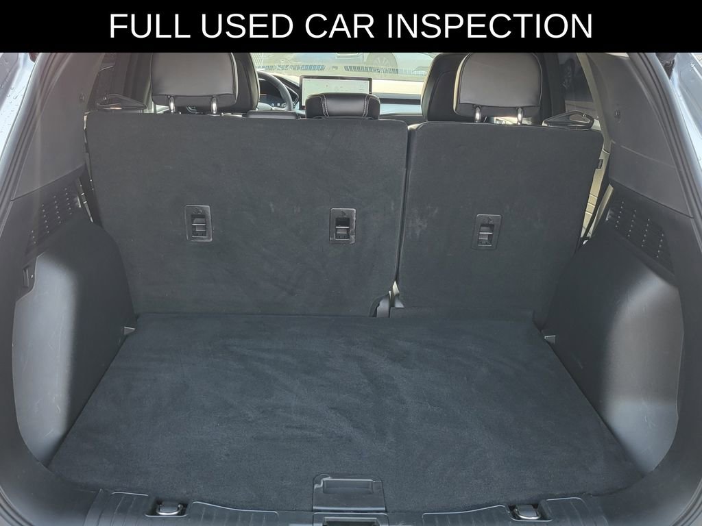 Used 2023 Ford Escape Platinum image 6