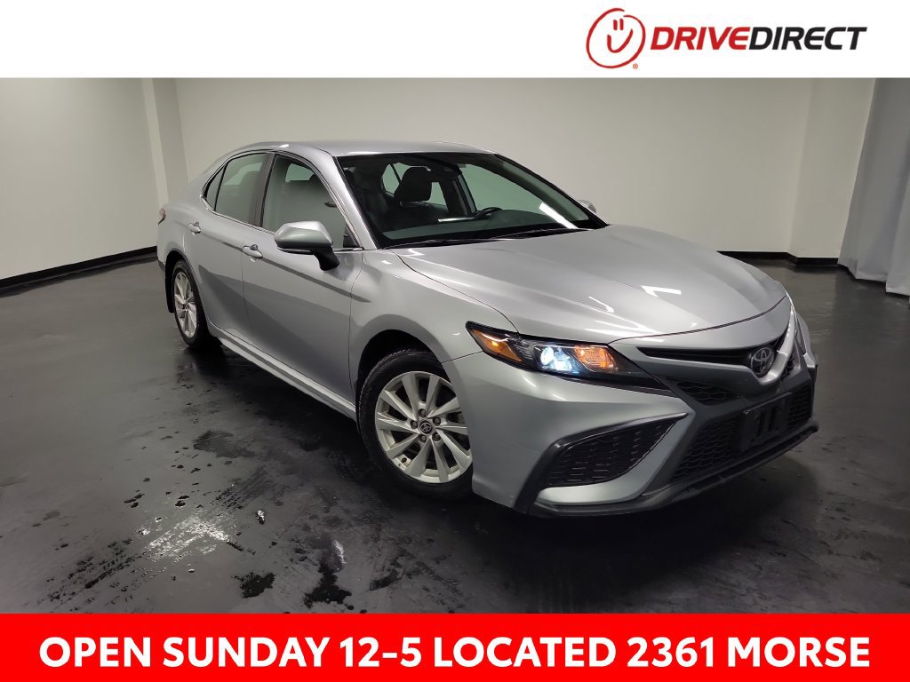Used 2024 Toyota Camry SE