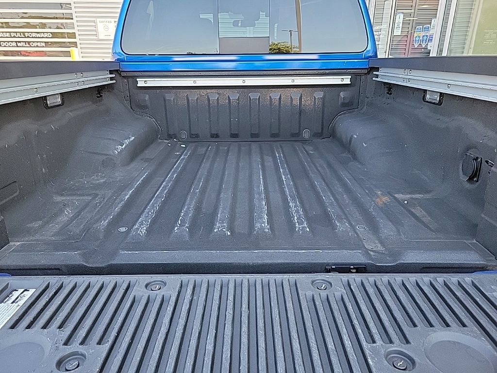 Certified 2024 Nissan Frontier SV w/ SV Convenience Package AWD/4WD image 17