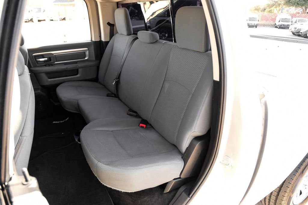 Used 2015 RAM 2500 SLT image 34