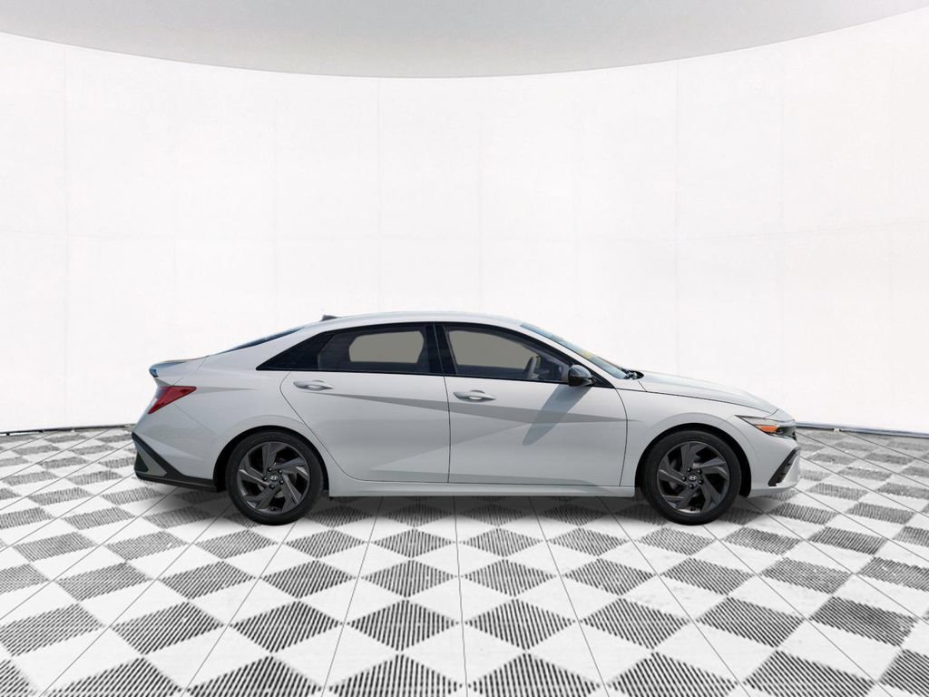 New 2026 Hyundai Elantra Sport w/ Cargo Package FWD image 11