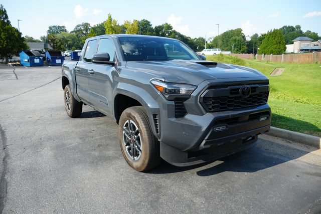 Used 2026 Toyota Tacoma TRD Sport AWD/4WD video 1