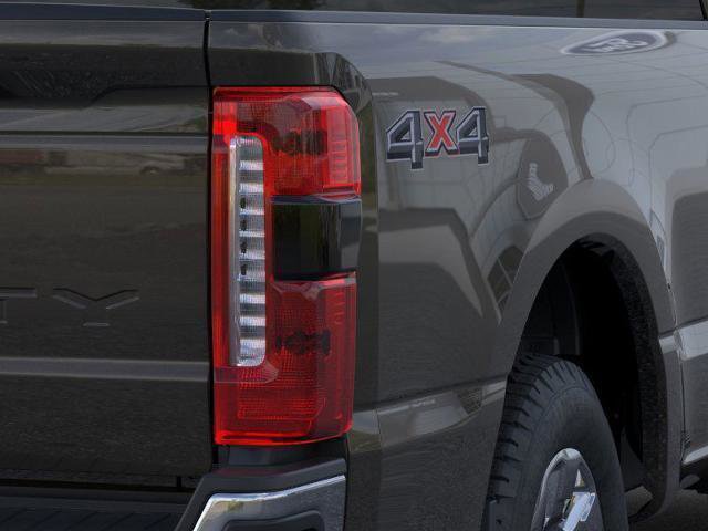New 2025 Ford F350 Lariat w/ Chrome Package image 21