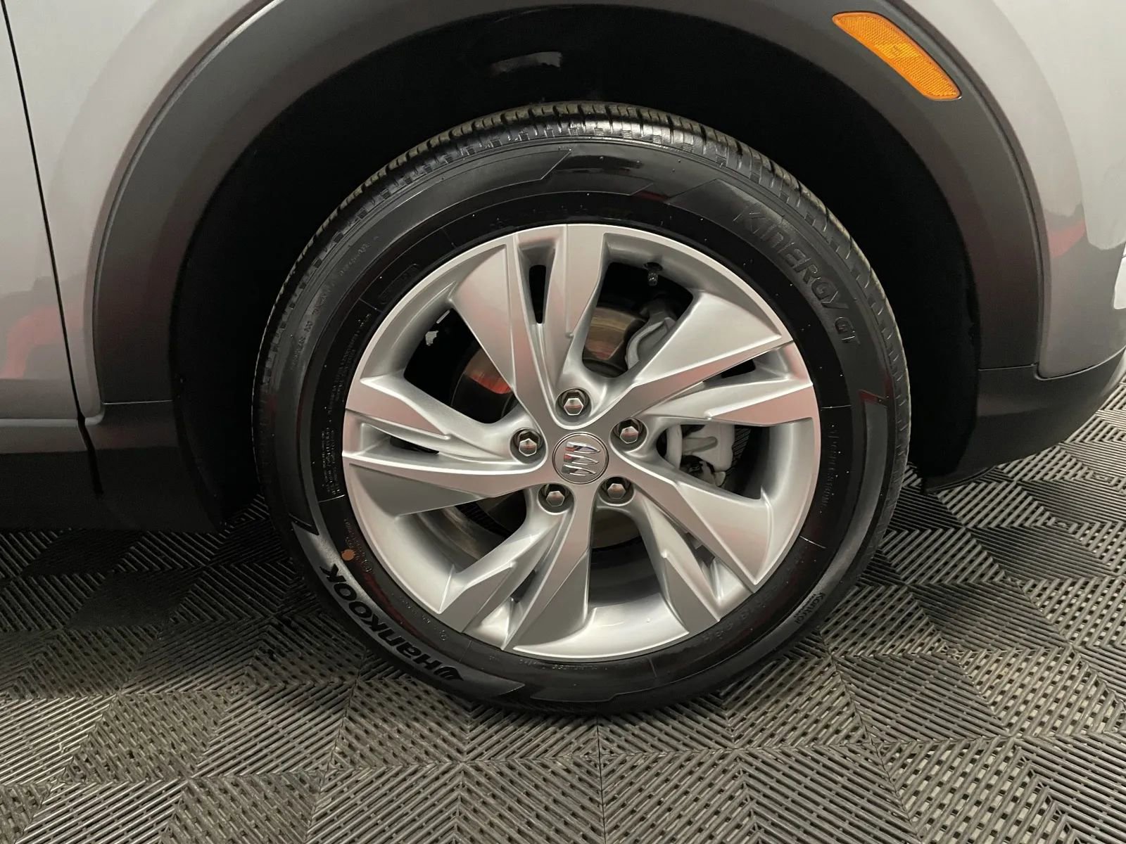 Used 2025 Buick Encore GX Preferred image 17