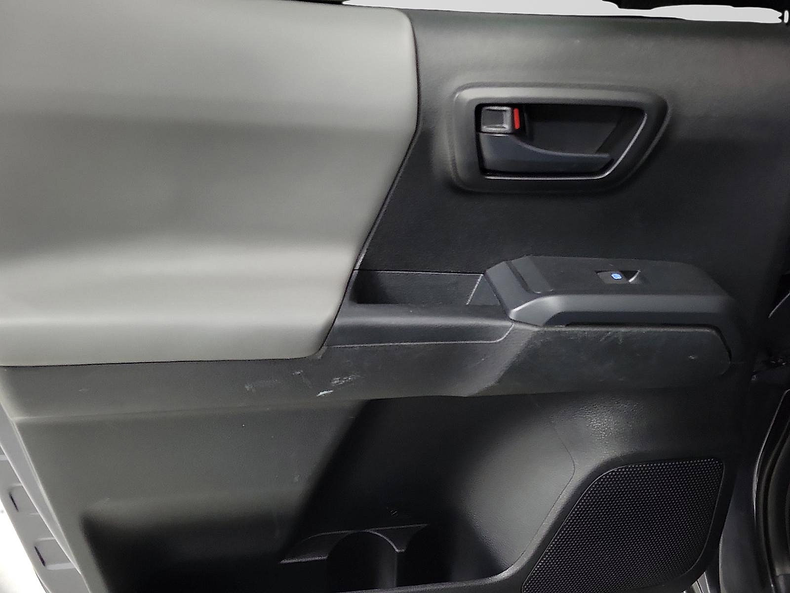 Certified 2021 Toyota Tacoma SR w/ SR Convenience Package image 10