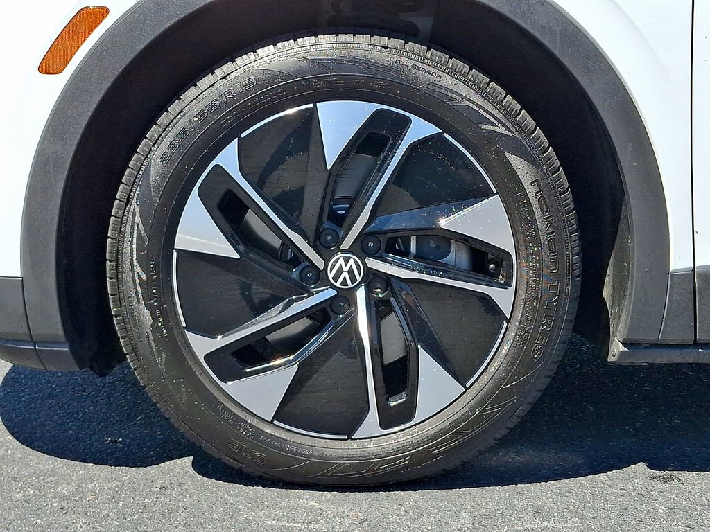 Used 2021 Volkswagen ID.4 Pro S w/ ID.4 Protection Package RWD image 8