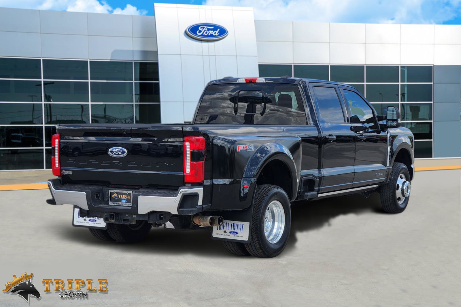 Certified 2024 Ford F350 Lariat w/ Lariat Ultimate Package AWD/4WD image 5