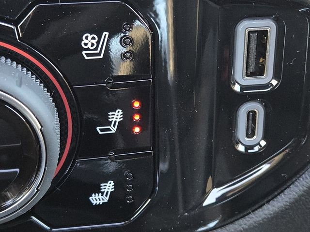 New 2026 Chevrolet Silverado 3500 High Country w/ Technology Package image 9