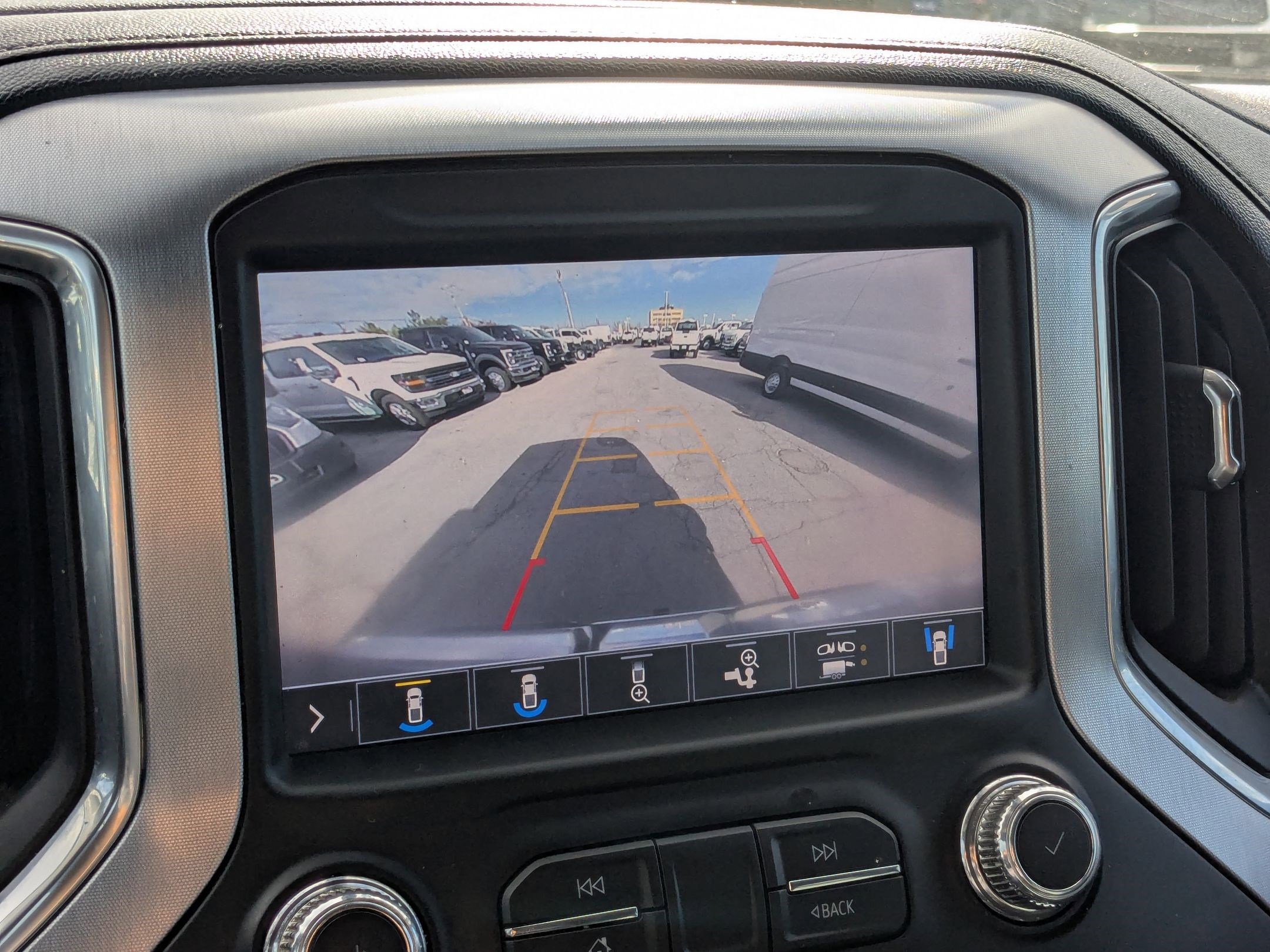 Used 2019 GMC Sierra 1500 SLT w/ SLT Premium Plus Package image 24