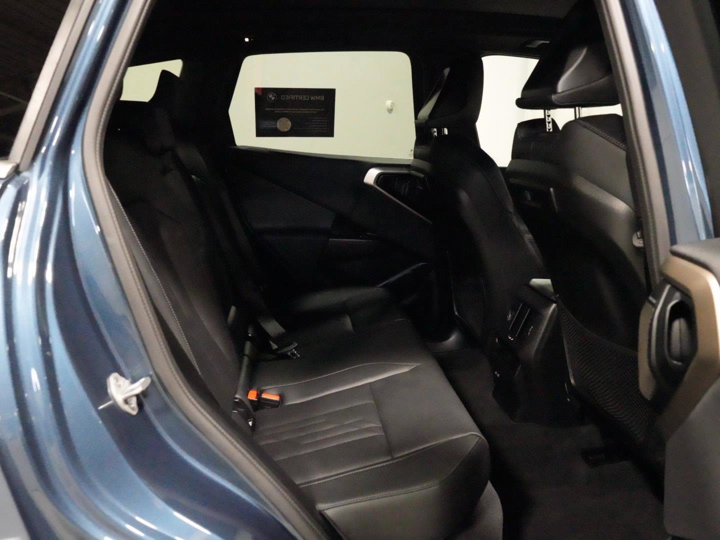 Certified 2025 BMW X3 xDrive30 w/ Convenience Package AWD/4WD image 9