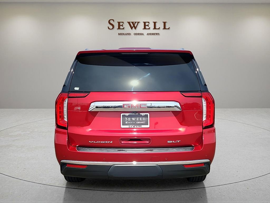 Used 2021 GMC Yukon XL SLT w/ SLT Premium Package AWD/4WD image 4